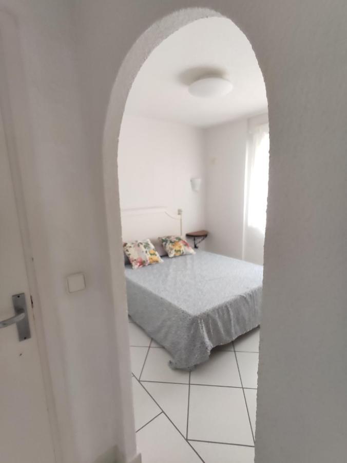 Apartamentos Mar I Vent Benidorm Kültér fotó